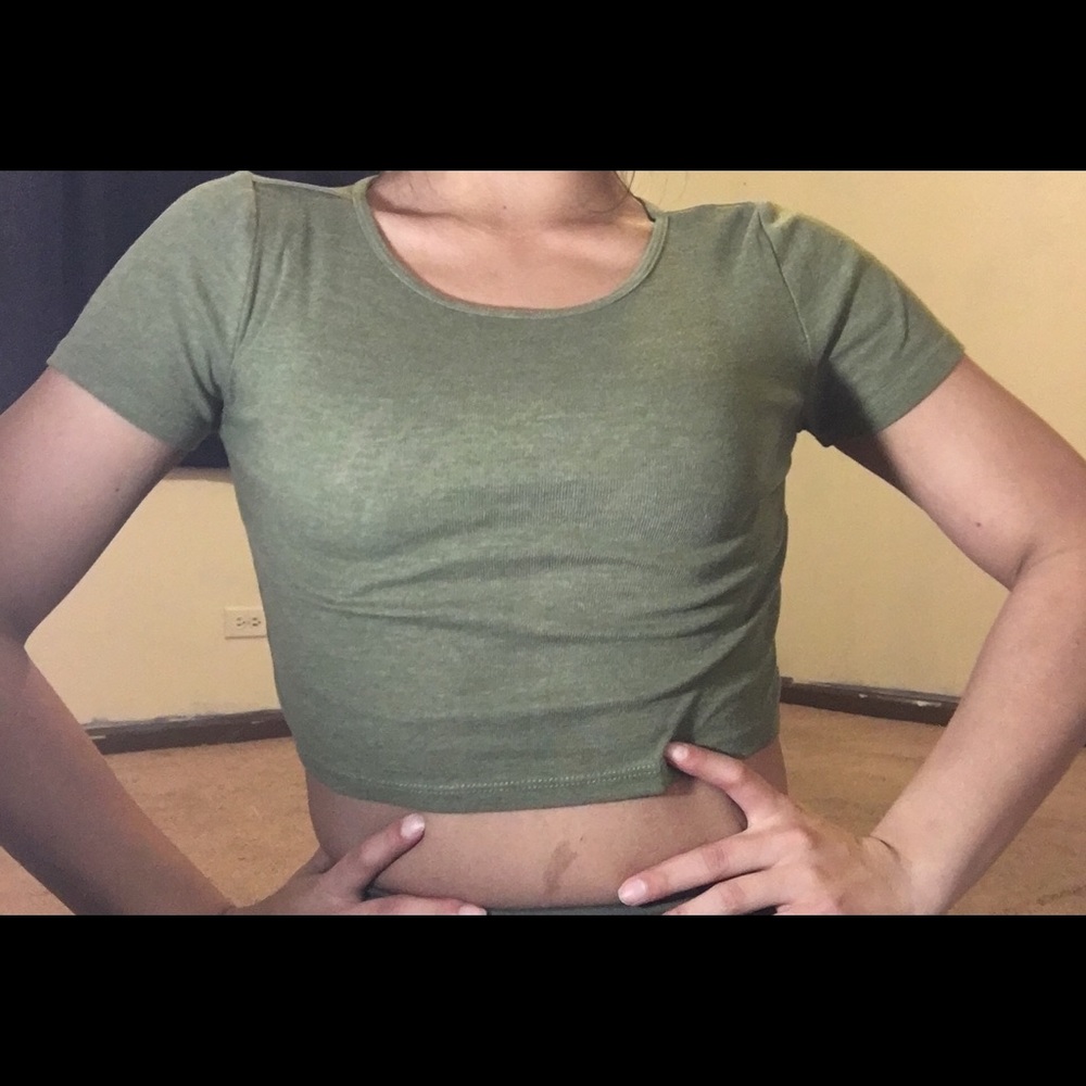 Green crop top